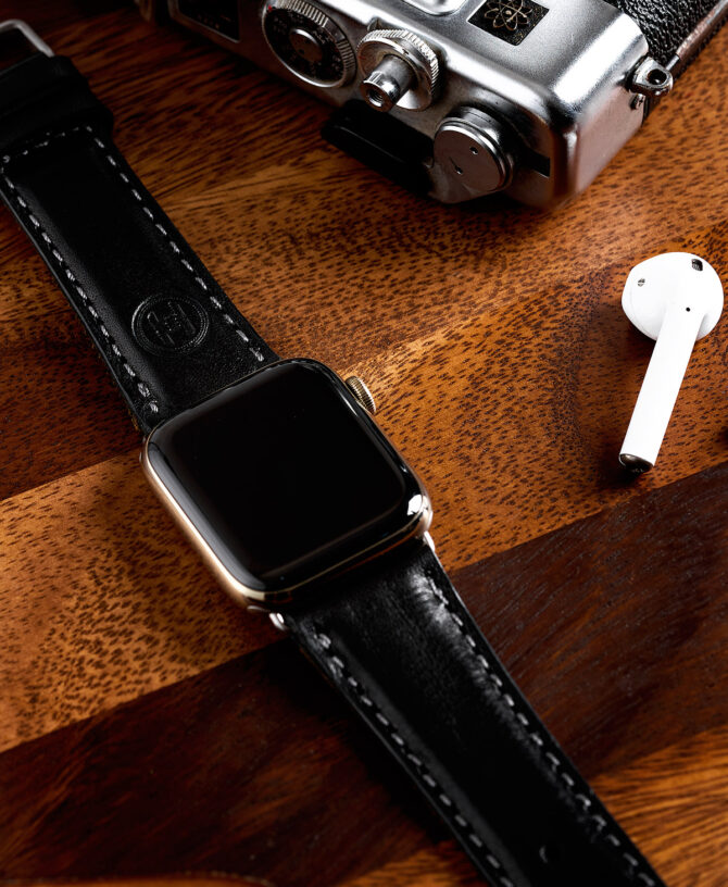 Hingees-Apple-Watch-Leather-Strap-Black