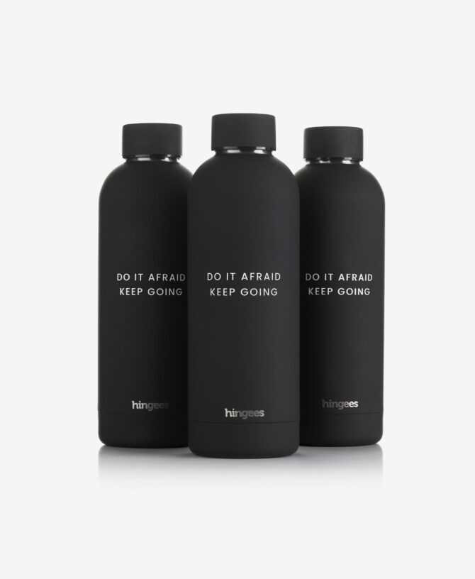 Hingees vacuum insulated bottle