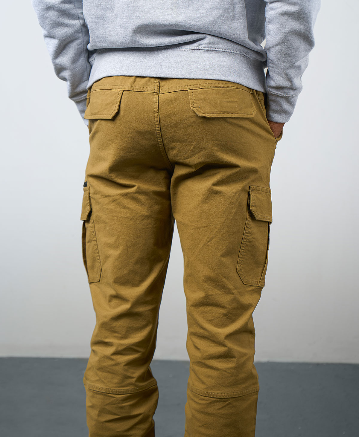 Back view of Hingees Cargo Pants